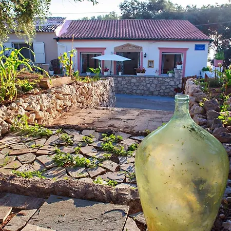 Mantzaros Country House Pentátion