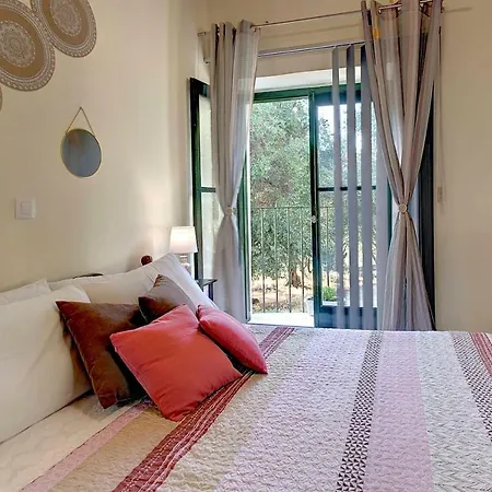 Mantzaros Country House