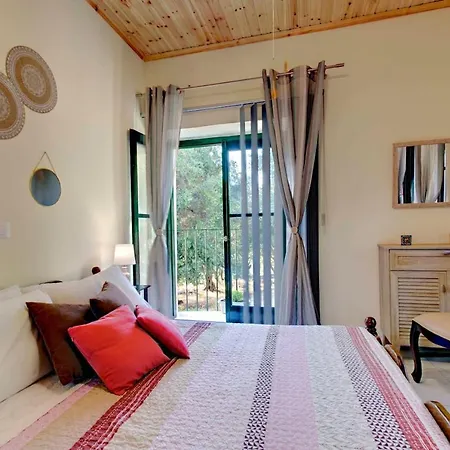 Nyaraló Mantzaros Country House Pendátio
